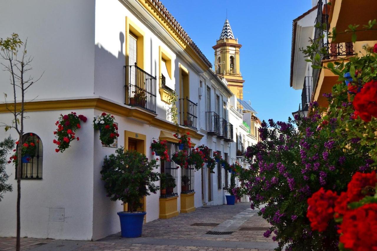 Pepe Beach Vista Al Mar Apartment Estepona Bagian luar foto