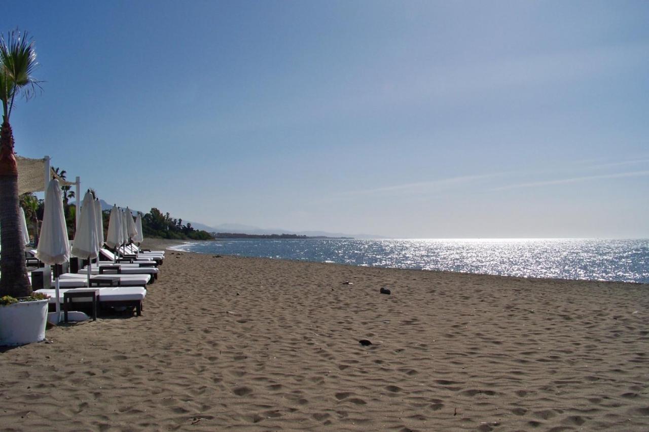 Pepe Beach Vista Al Mar Apartment Estepona Bagian luar foto