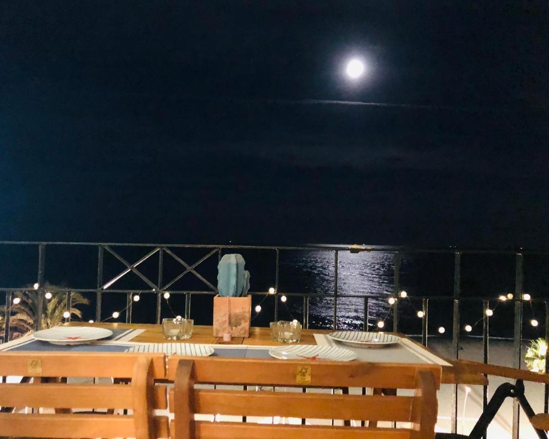 Pepe Beach Vista Al Mar Apartment Estepona Bagian luar foto